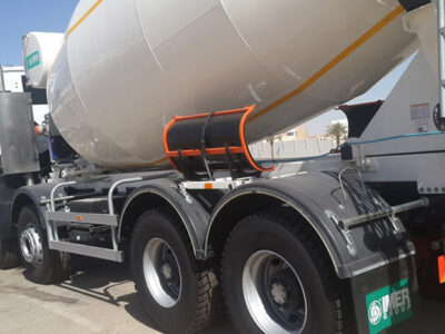 CONCRETE: MIXING TRUCKS